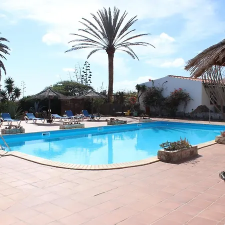 Comfortable 1-bed In Parque Holandes Apartment La Oliva