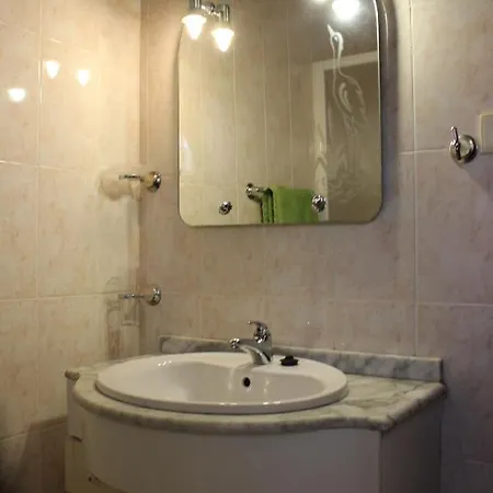 Comfortable 1-bed In Parque Holandes *