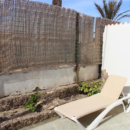 Comfortable 1-bed In Parque Holandes Apartment La Oliva